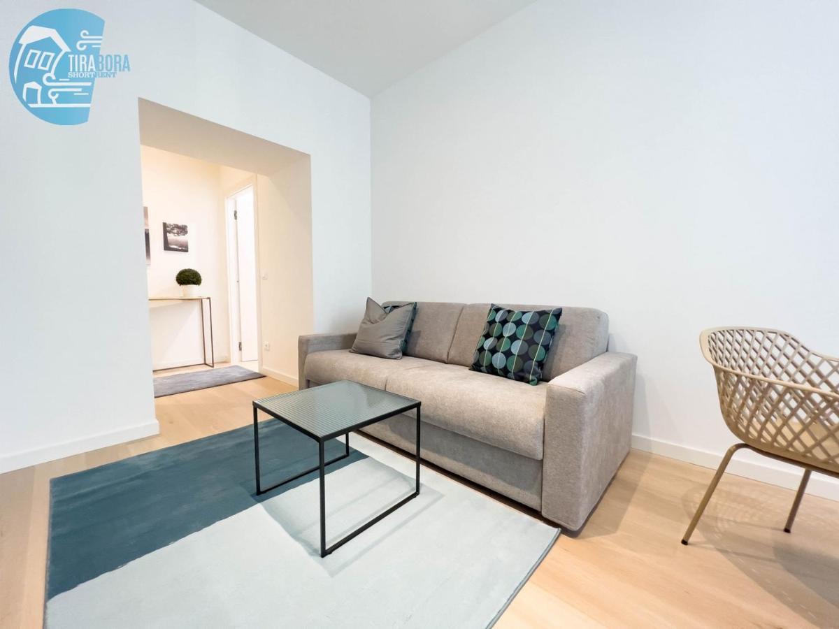 Slataper 9 Tirabora Short Rent Apartment Trieste Luaran gambar