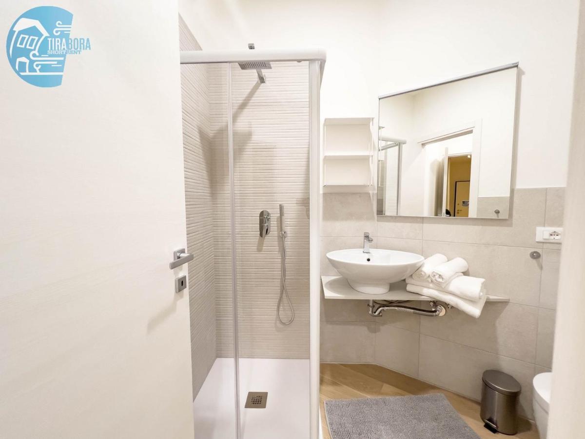 Slataper 9 Tirabora Short Rent Apartment Trieste Luaran gambar