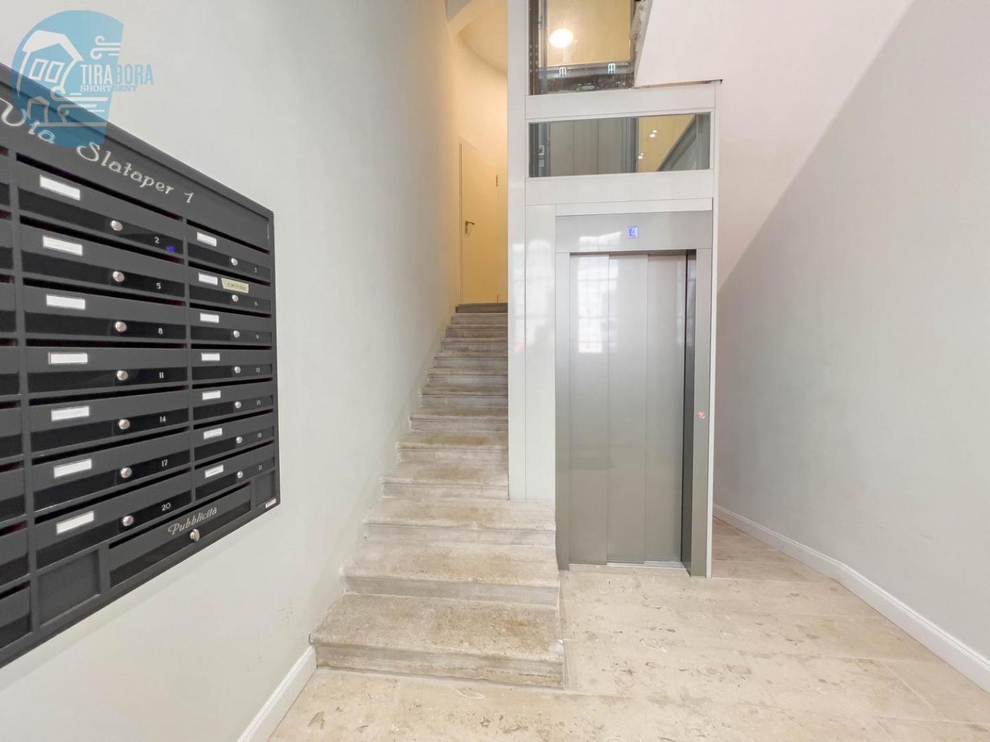 Slataper 9 Tirabora Short Rent Apartment Trieste Luaran gambar
